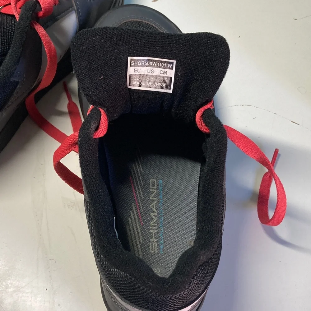 Shimano GRSW 500 Womens Size 38 Athletic Cycling Shoes Gray US Size 7.5